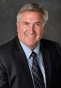 Headshot of Dr. Christopher Contag