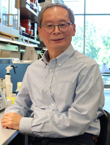 Zhihua Jiang Headshot